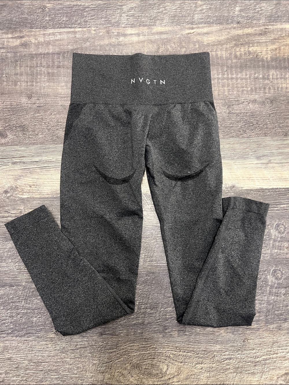 NVGTN Charcoal High-Rise Leggings with Logo